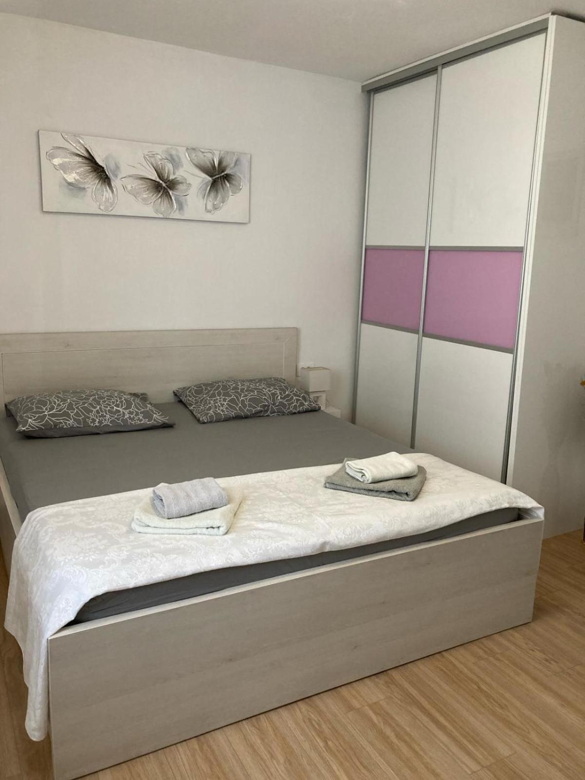 Studio Apartment 3E Split Exterior photo